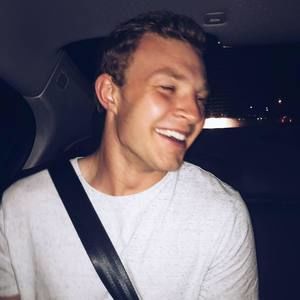 Meet your Posher, Cade